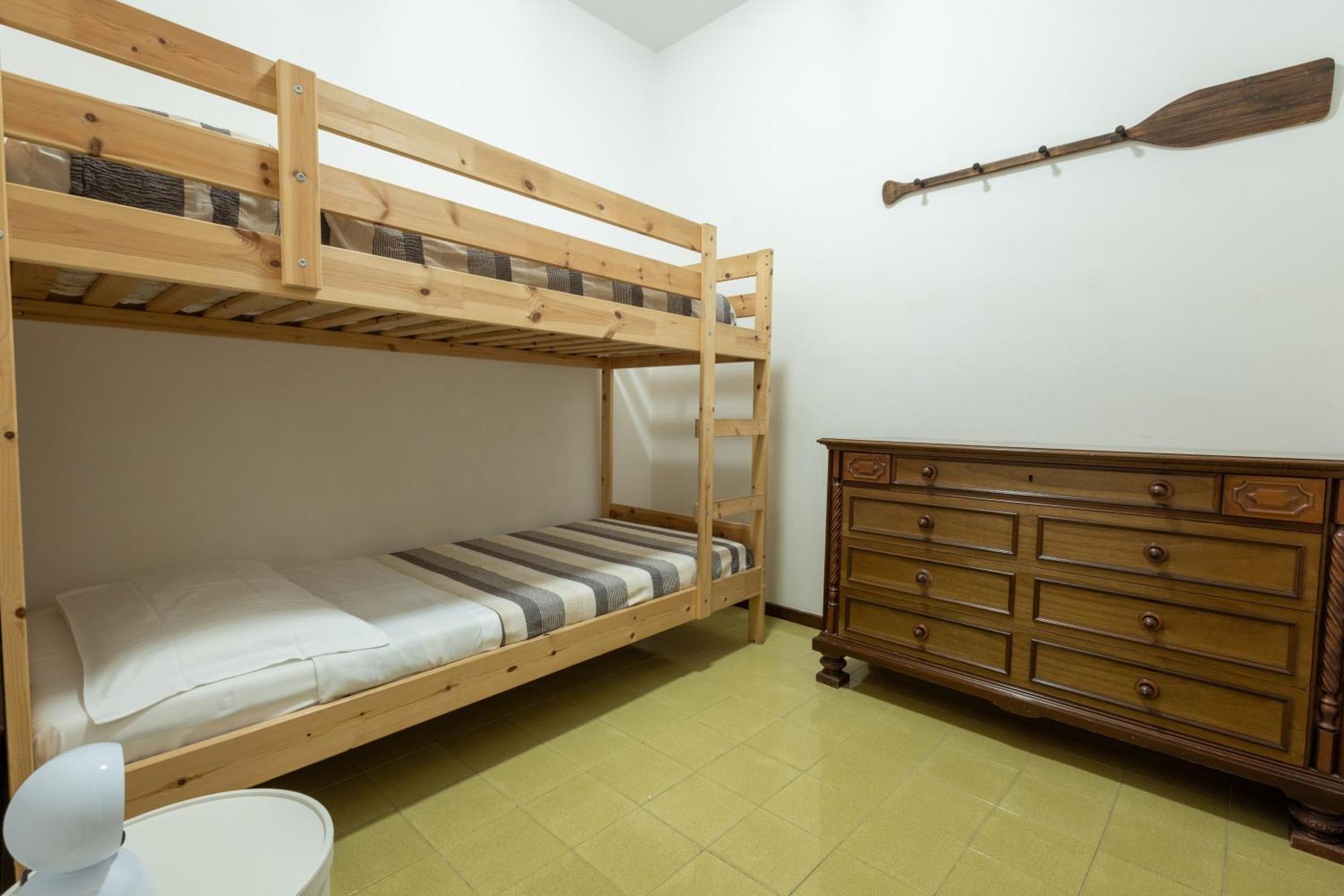 Boutique Apartment Ca Tulles Torri Del Benaco Bagian luar foto