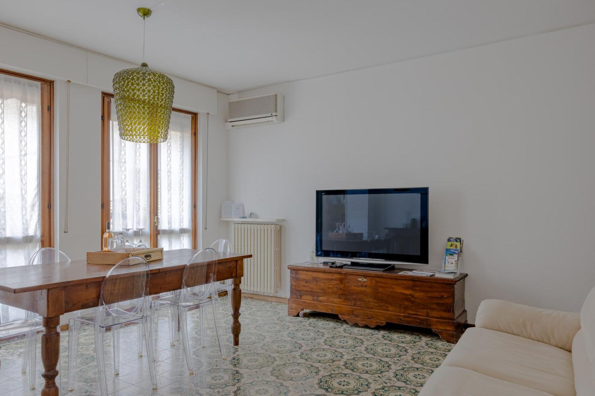 Boutique Apartment Ca Tulles Torri Del Benaco Bagian luar foto